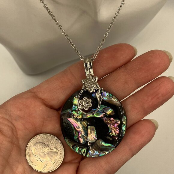 Natural Abalone Shell Paua Shell Large Pendant 18 inch Stainless Steel Chain - Picture 5 of 13